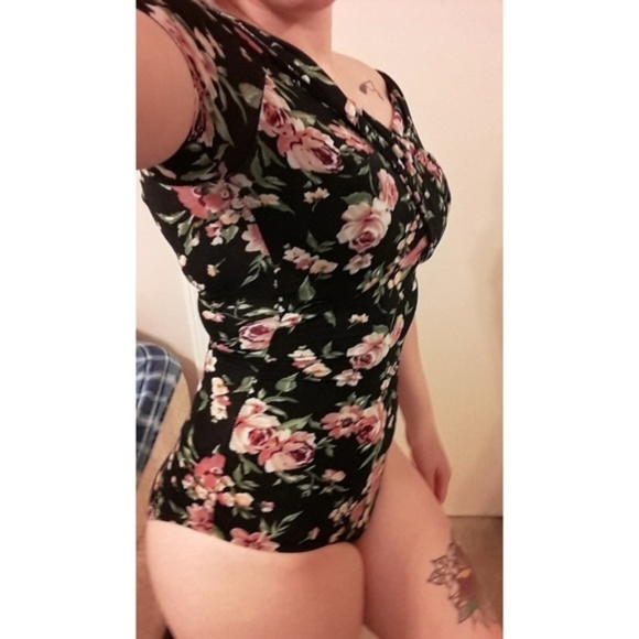 Rue21 Floral Black Bodysuit - Picture 1 of 6